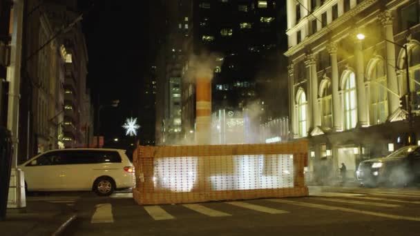 Dampfröhre Auf Der Straße Manhattan Nachts — Stockvideo