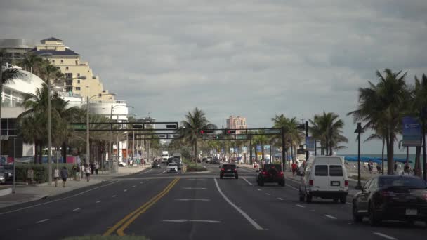 Walking Driving Fort Lauderdale Beach Blvd — Stock Video