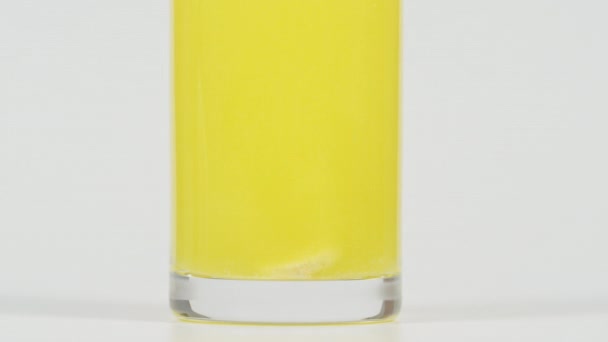 Effervescent Vitamin Tablet Water — Vídeo de Stock