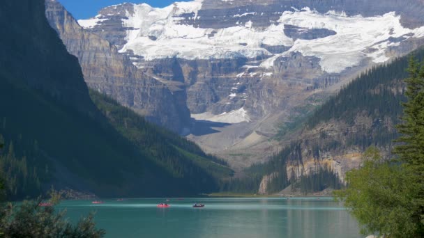 Βουνά Και Λίμνη Banff Εθνικό Πάρκο — Αρχείο Βίντεο