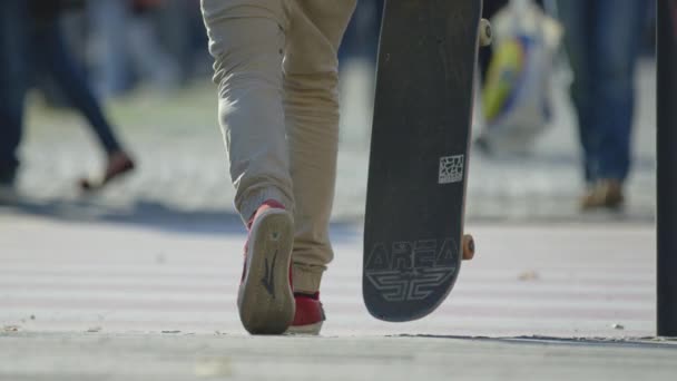 Patinar Passadeira — Vídeo de Stock