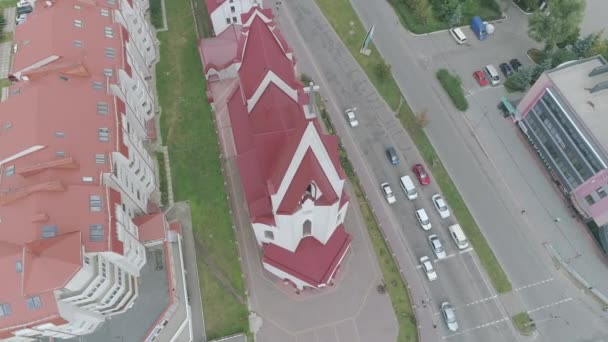 Luchtfoto Van Een Rooms Katholieke Kerk — Stockvideo