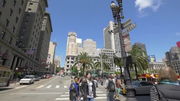 Люди Гуляющие Центру Сан Франциско — стоковое видео