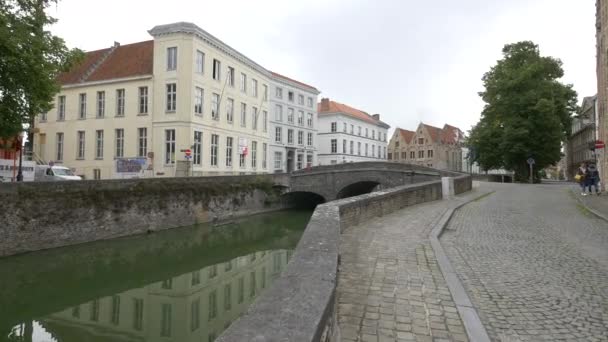 Bruges Con Edifici Canali — Video Stock