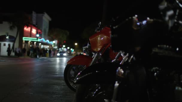 Motorcycles Parked Street Night — Vídeo de Stock