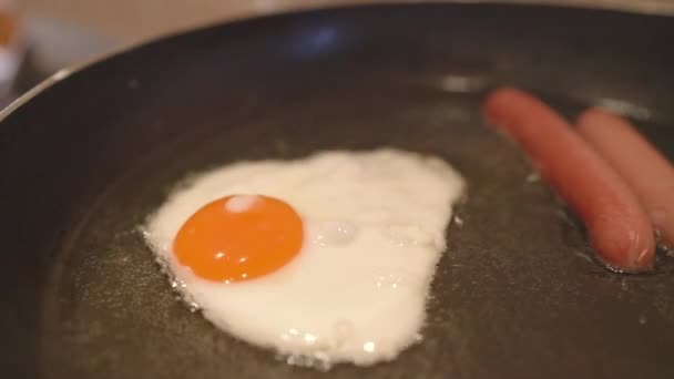 Huevos Fritos Salchichas — Vídeo de stock