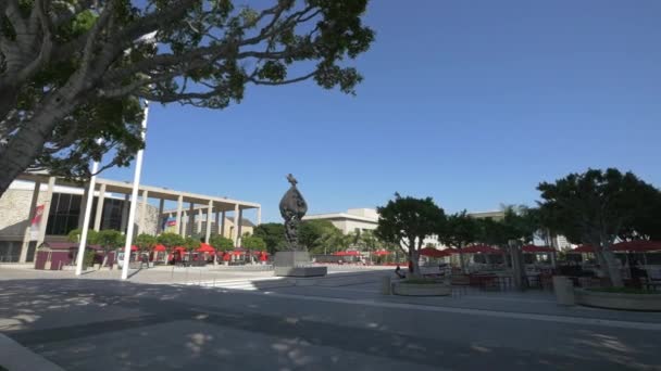 Paz Escultura Terra Praça Arte Pública — Vídeo de Stock