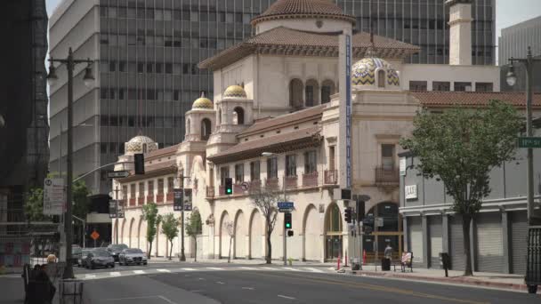 Edificio Con Cúpulas Esquina — Vídeos de Stock