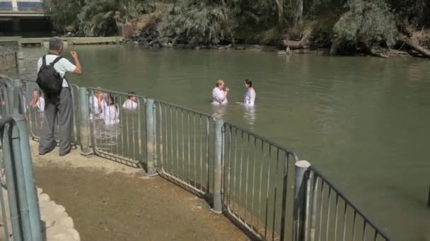 Persone Giordania Sul Lungofiume — Video Stock