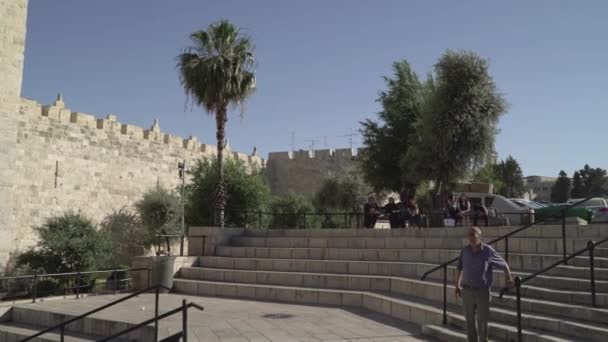 エルサレムの広場の人々は — ストック動画