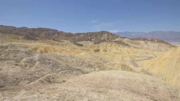 Hoge Hoek Van Rotsen Kliffen Death Valley — Stockvideo