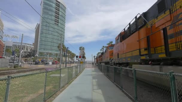 サンディエゴに貨物列車 — ストック動画