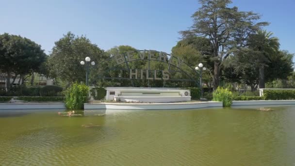 Beverly Hills Zeichen Beverly Gardens Park — Stockvideo
