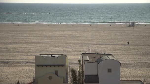 Dwa Budynki Plaży — Wideo stockowe