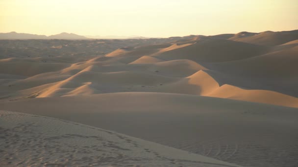 湯間砂漠のパン右側 — ストック動画