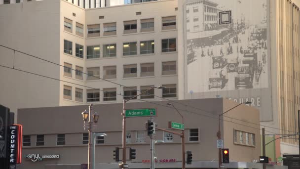 Tembaga Square Mural Sebuah Bangunan Amerika Serikat — Stok Video