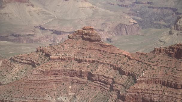 Pan Utsikt Över Klipporna Vid Grand Canyon — Stockvideo