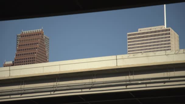 Puncak Menara Atas Jembatan — Stok Video