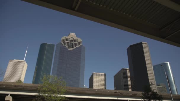 Niedriger Winkel Der Türme Houston Vereinigte Staaten Von Amerika — Stockvideo