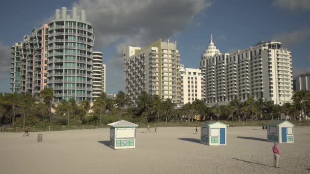 Κτίρια Και Ξενοδοχεία Miami Beach Ηνωμένες Πολιτείες Της Αμερικής — Αρχείο Βίντεο