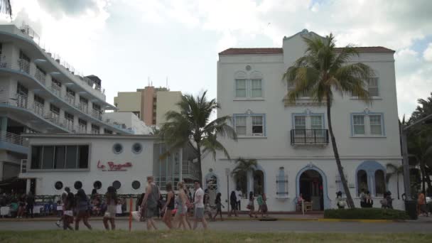 Crowded Street Miami Beach Förenta Staterna — Stockvideo