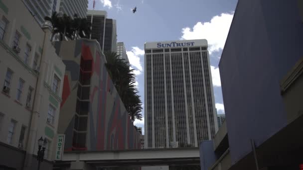 Здание Suntrust Майами — стоковое видео