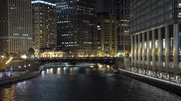 Waterfront Chicago River Night — Vídeo de Stock