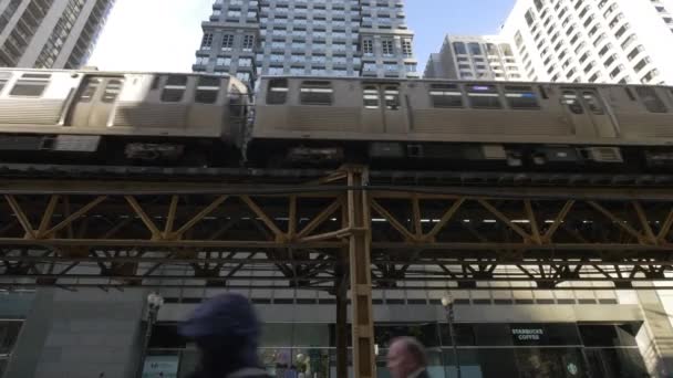 在美利坚合众国芝加哥滚动的高架火车 — 图库视频影像