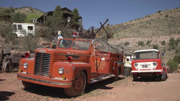 Dos Camiones Gold King Mine Ghost Town — Vídeo de stock