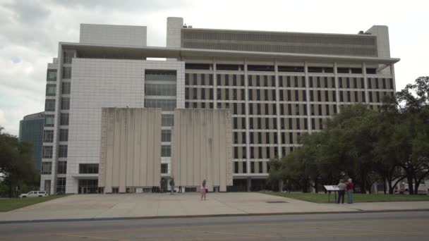 John Kennedy Memorial Plaza — Stockvideo