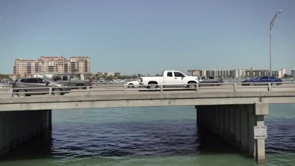 桥上的交通 — 图库视频影像