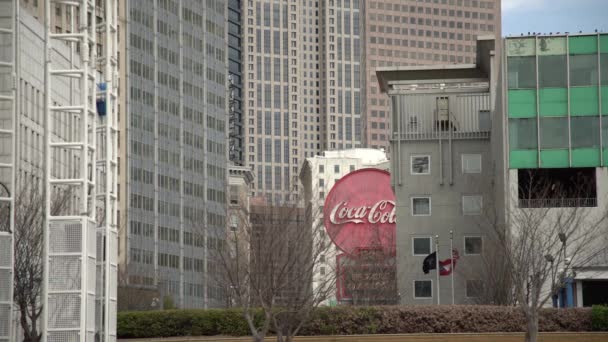 Panneau Coca Cola Sur Immeuble — Video