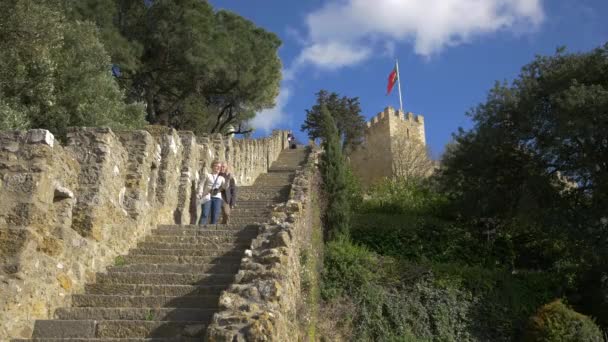 Sao Jorge城堡楼梯 — 图库视频影像