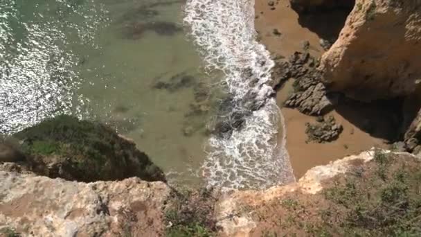 Alto Angolo Onde Che Raggiungono Spiaggia — Video Stock