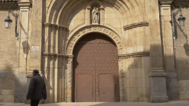 Входная Дверь Церкви — стоковое видео
