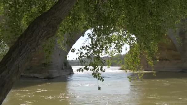 Víz Folyik Híd Alatt — Stock videók