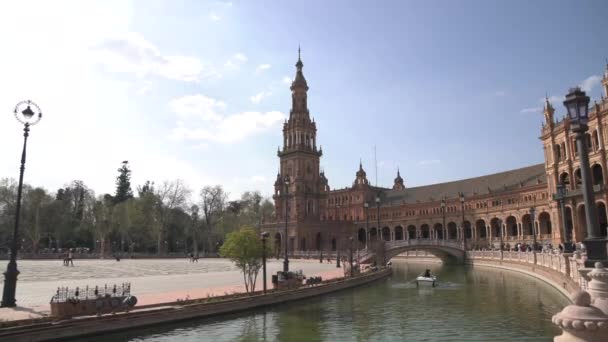 Estanque Largo Del Edificio Plaza España — Vídeos de Stock