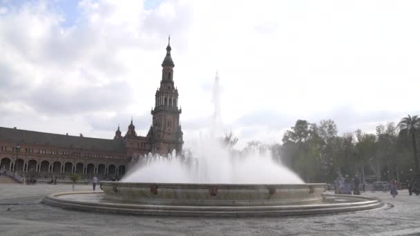 Фонтан Площади Plaza Espana — стоковое видео