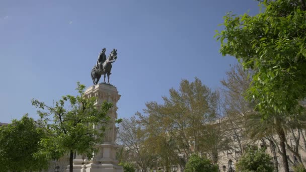 Estatua Ecuestre San Fernando — Vídeo de stock