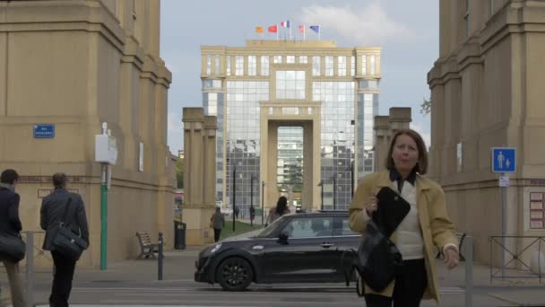 Promenade Sur Place Thessalie Près Conseil Régional — Video