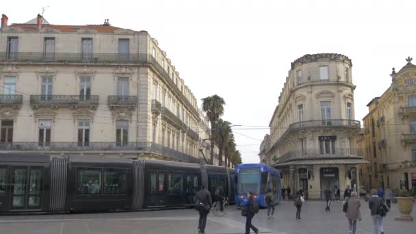 Straßenbahn Der Rue Maguelone — Stockvideo