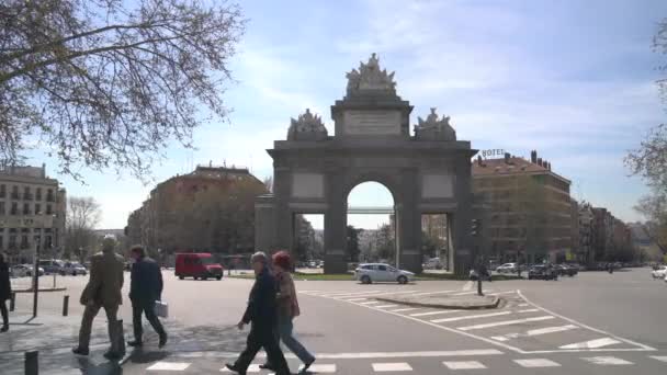 Puerta Toledo Madrid — Stockvideo
