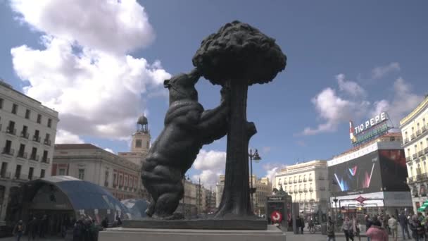 マドリードのクマ記念碑 — ストック動画