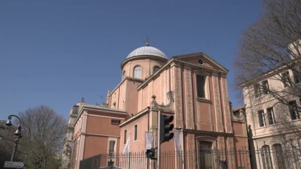 Церковь Городской Улице — стоковое видео
