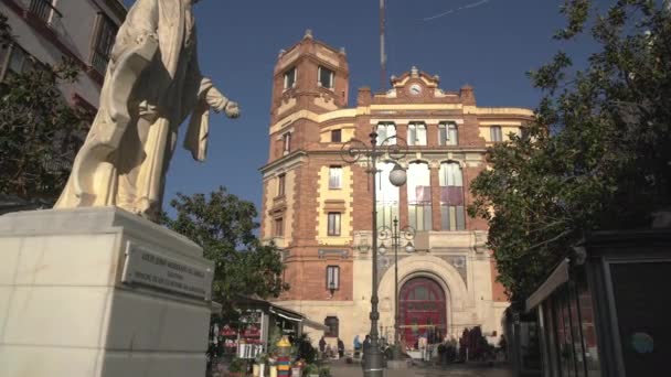 Columela Statue Cadiz — Stock Video