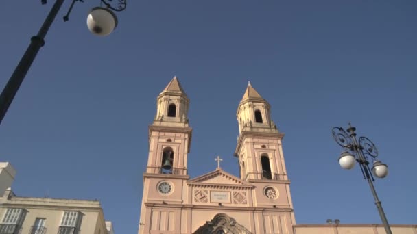 Iglesia Con Dos Torres — Vídeos de Stock