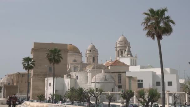 Edificios Ciudad Cádiz — Vídeo de stock