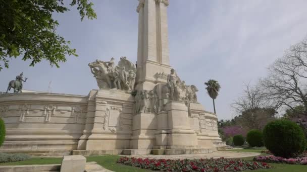Naklonění Cádizova Ústavního Památníku — Stock video