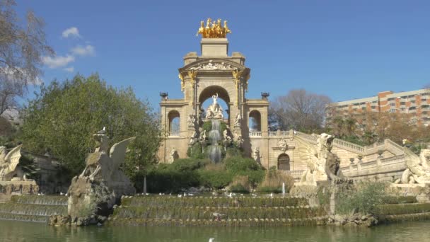 Cascada Monumental Barcelona — Stockvideo