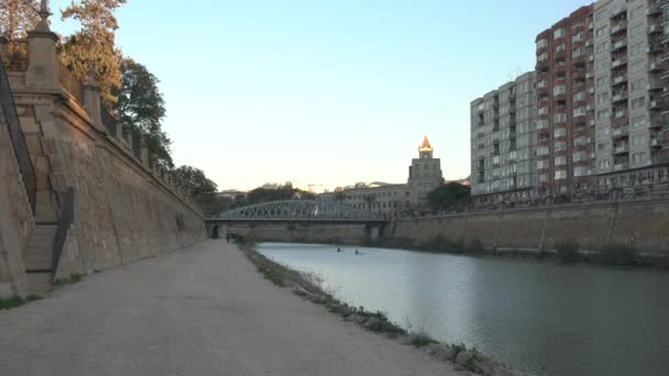 Puente Hierro Segura River — Stockvideo